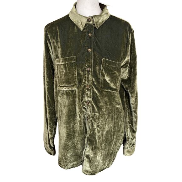 Anthropologie Tops - Maeve Anthropologie Olive Green Velvet Button Down Top Womens Size 6 NEW